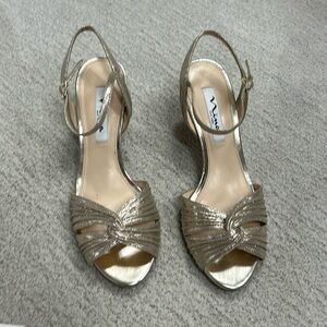Gold Nina shoes size 8
